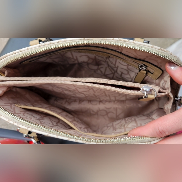 Calvin klein shoulder bag - Picture 3 of 4